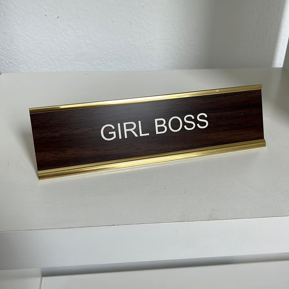 Girl Boss desk sign
